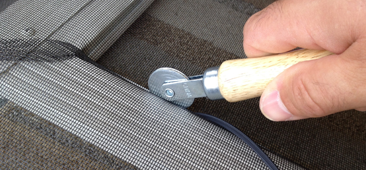 metal screen door repair in Mead Valley